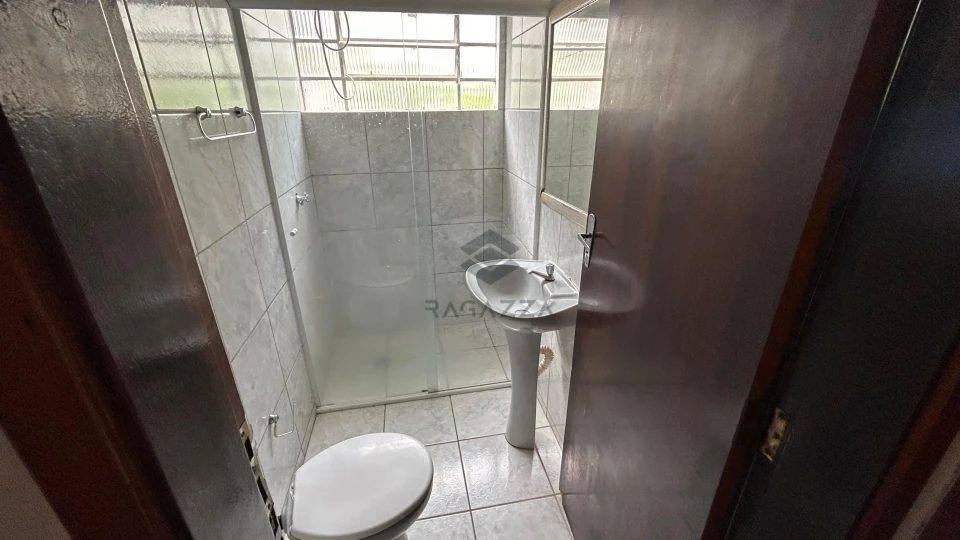 Imagens do imóveis CASA COMPLETA PARA LOCAÇÃO – BAIRRO BANCÁRIOS