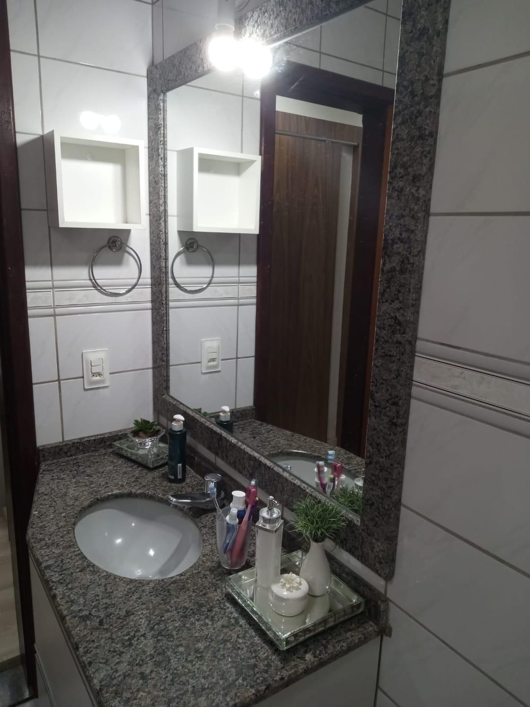 Casa padrão à Venda, Alpes, Londrina, PR