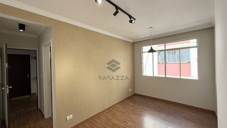 Apartamento à venda no Edifício Marajuara, Londrina, PR