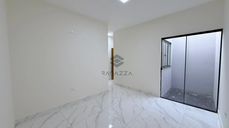 Imagens do imóveis Casa Moderna e Sofisticada à Venda