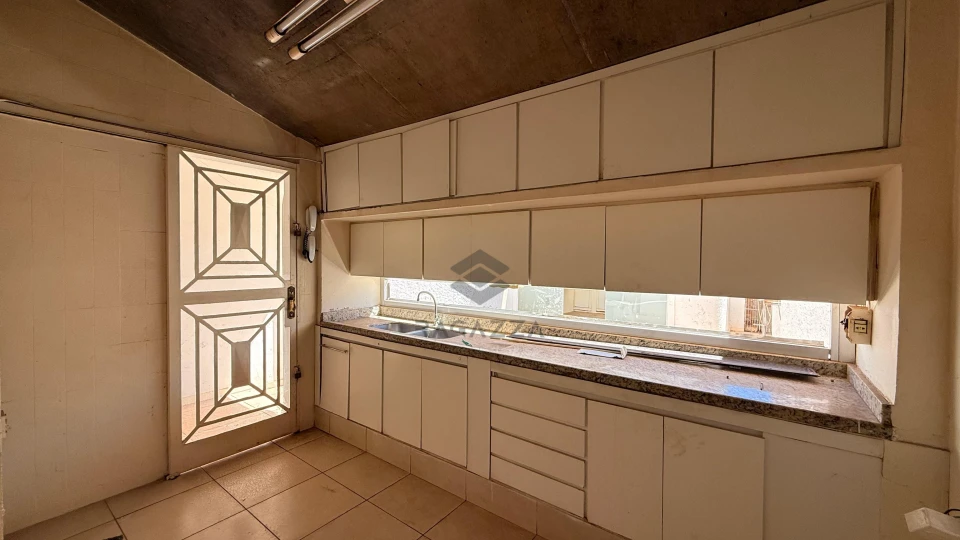 Imagens do imóveis Excelente Casa Comercial para Locação – Avenida Maringá | Londrina