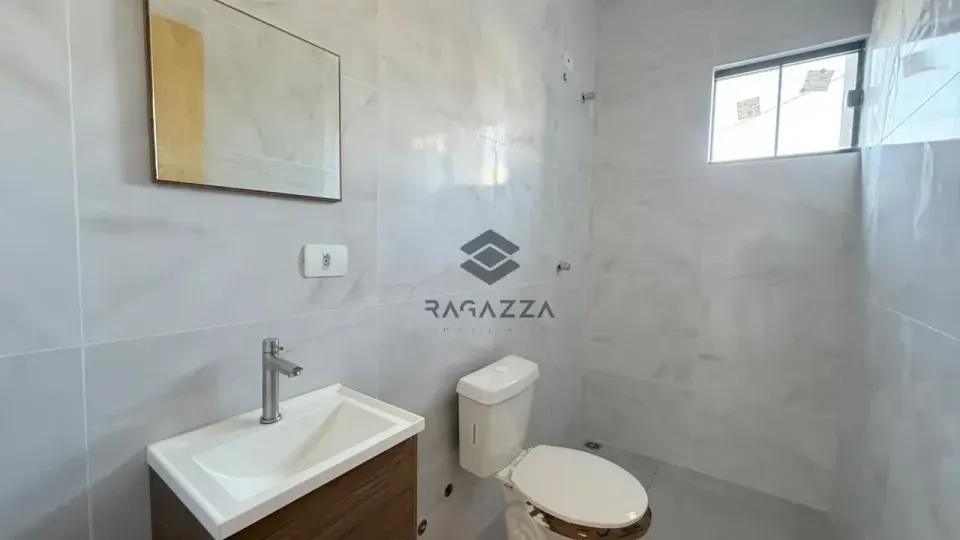 Imagens do imóveis Casas Geminadas à venda