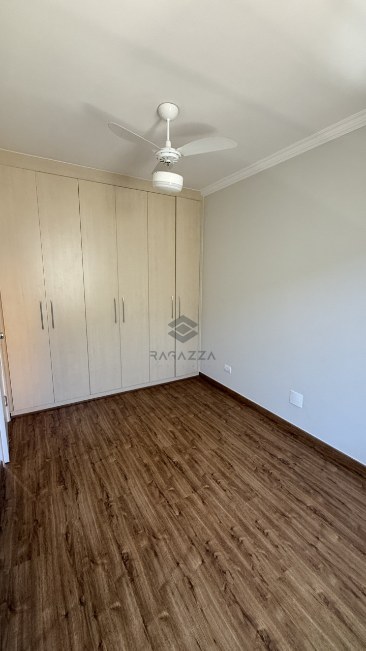 Apartamento à venda no Edifício Marajuara, Londrina, PR