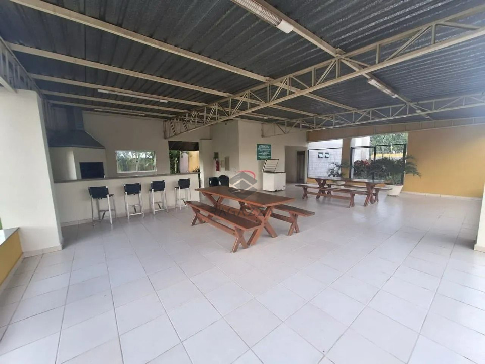 Apartamento no Condomínio Universiflat próximo a UEL, Londrina, PR