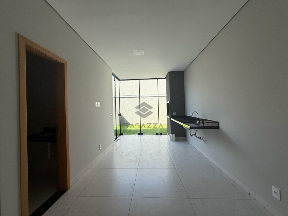Excelente sobrado à venda no Leonor, Londrina, PR