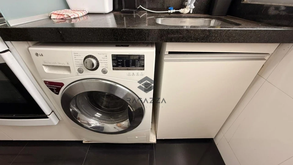 Apartamento mobiliado à venda na Zona Oeste de Londrina!