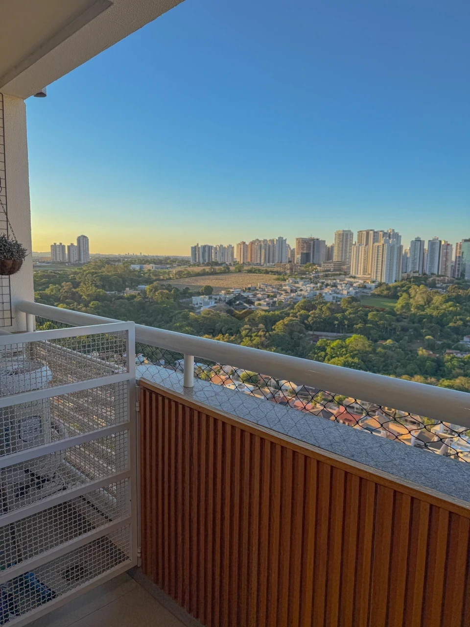 Imagens do imóveis Apartamento semimobiliado à venda – Solar Mirador