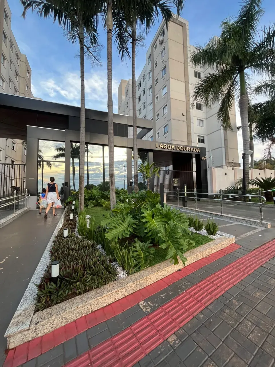 Imagens do imóveis APARTAMENTO À VENDA – CONDOMÍNIO LAGOA DOURADA