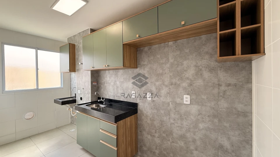 Apartamento à Venda no Condomínio Laguna Malagá