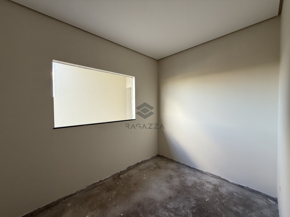 Imagens do imóveis Casa à Venda no bairro Colinas próximo a UEL
