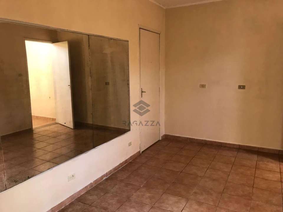Imagens do imóveis Salão Comercial para Locação próximo ao Centro de Londrina