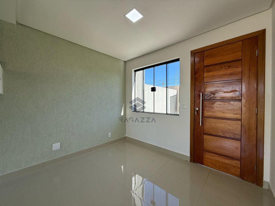 Sobrado à venda no Columbia, zona oeste de Londrina, PR