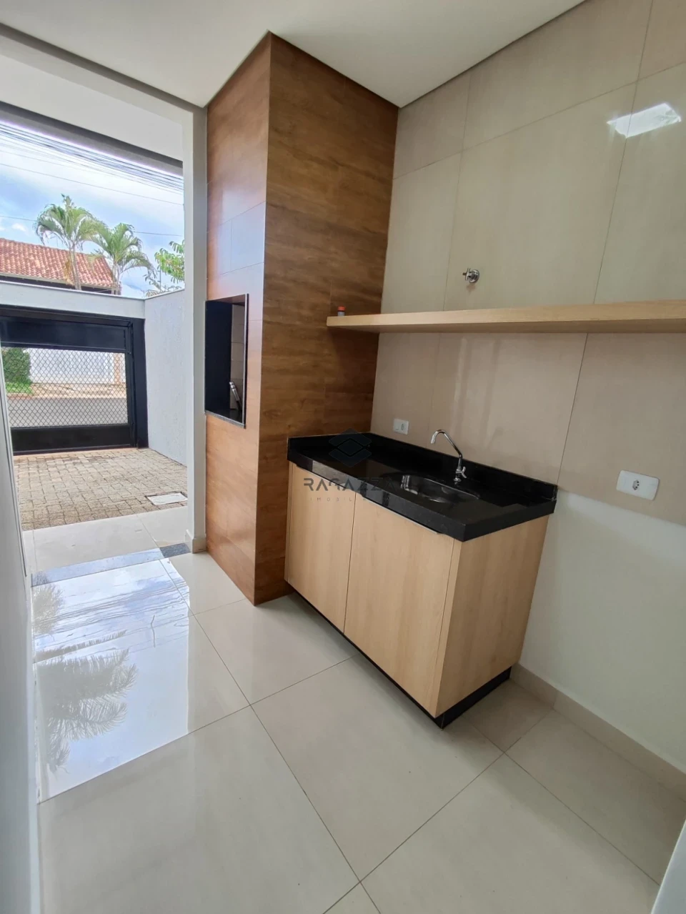 Imagens do imóveis Casa para locação e venda – Zona Leste de Londrina