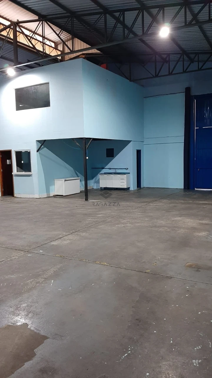 Imagens do imóveis BARRACÃO PARA LOCAÇÃO – EXCELENTE ESTRUTURA