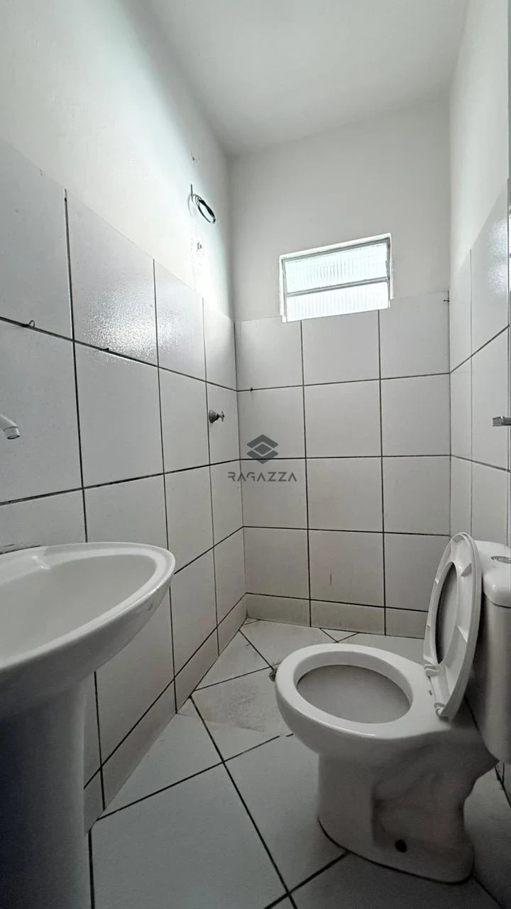 Casa de fundos para locação – Zona Sul