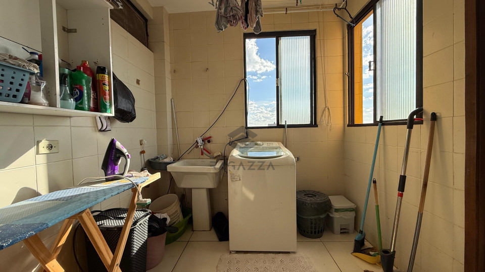 Apartamento à Venda – Ao lado do Colégio Marista, Av. Maringá – Zona Oeste de Londrina