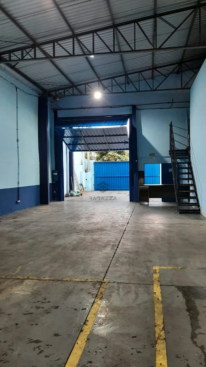 Imagens do imóveis BARRACÃO PARA LOCAÇÃO – EXCELENTE ESTRUTURA