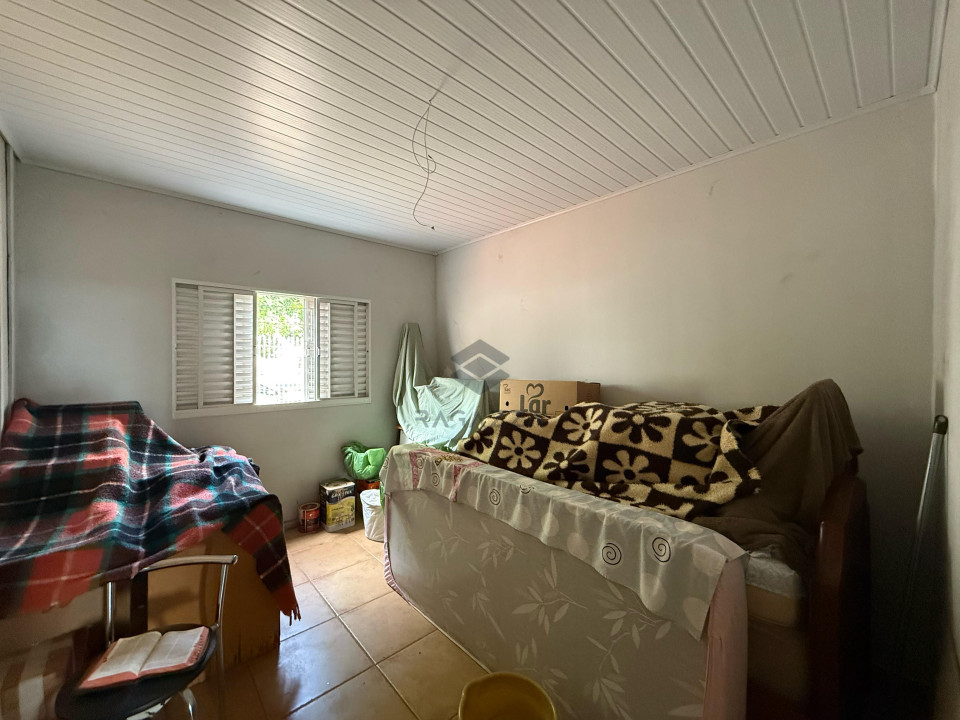 Casa à venda na região Oeste de Londrina