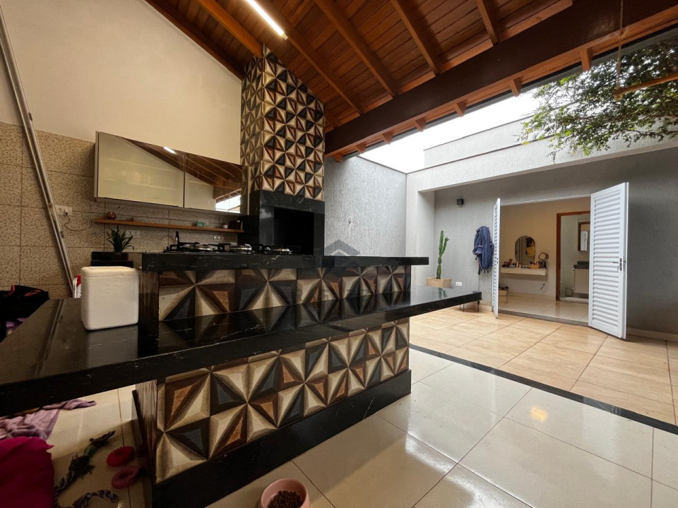 Imagens do imóveis Casa à venda na zona leste, Londrina, PR