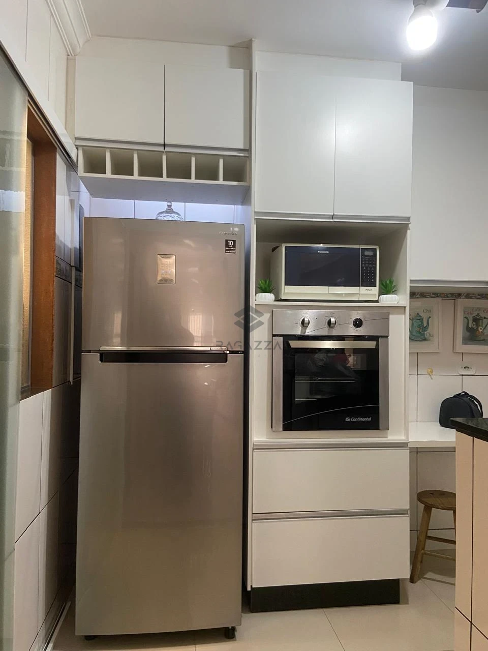 Imagens do imóveis CASA DE ESQUINA À VENDA – ZONA NORTE DE LONDRINA
