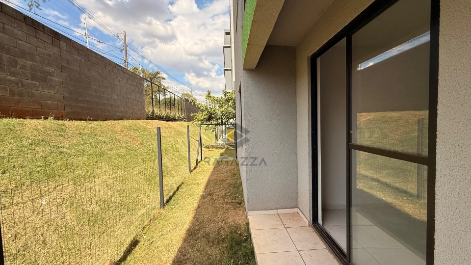 Apartamento à Venda em Cambé no Condomínio Vittace