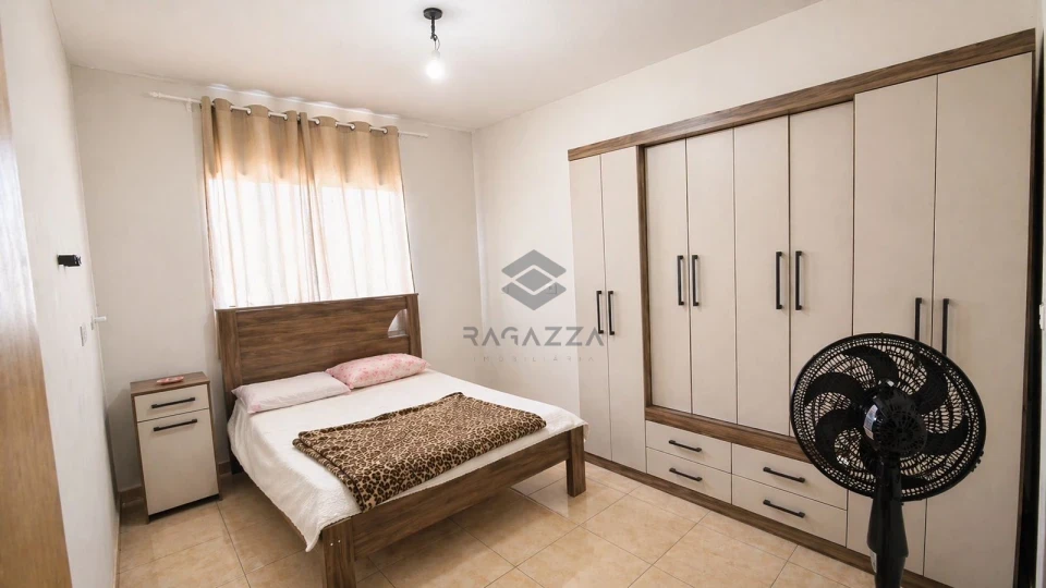 Imagens do imóveis Casa geminada à venda – Jd. Montecatini