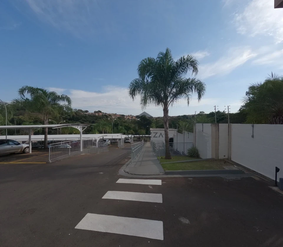Apartamento à venda – Porteira Fechada!