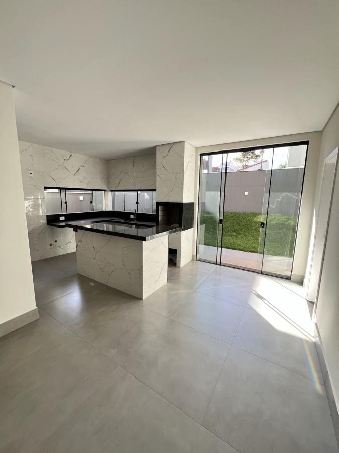 Imagens do imóveis Sobrado à venda em condomínio no Parque Tauá, Gleba Simon Frazer, Londrina, PR