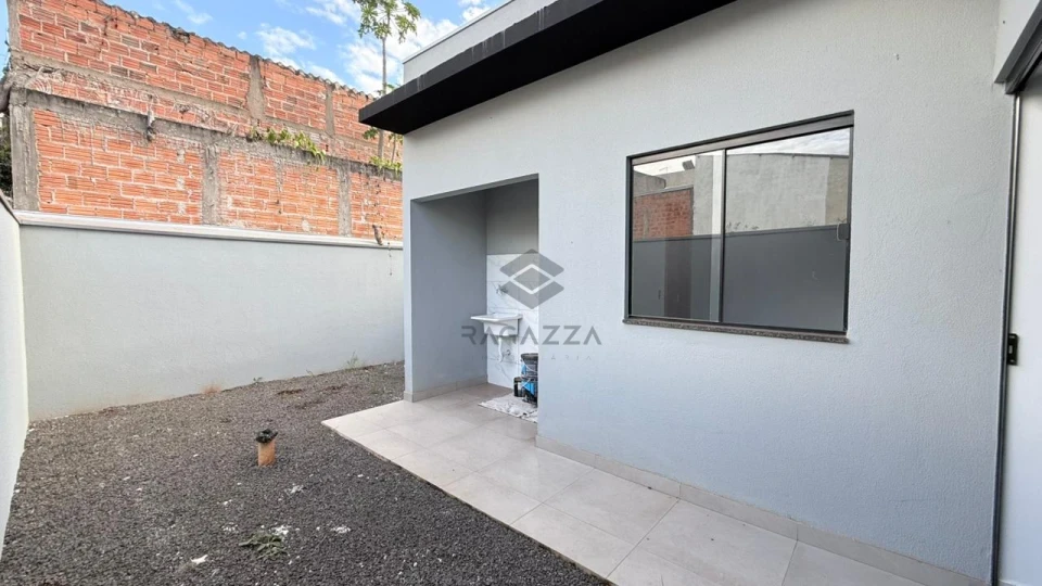Casa geminada à venda – Jardim Verona