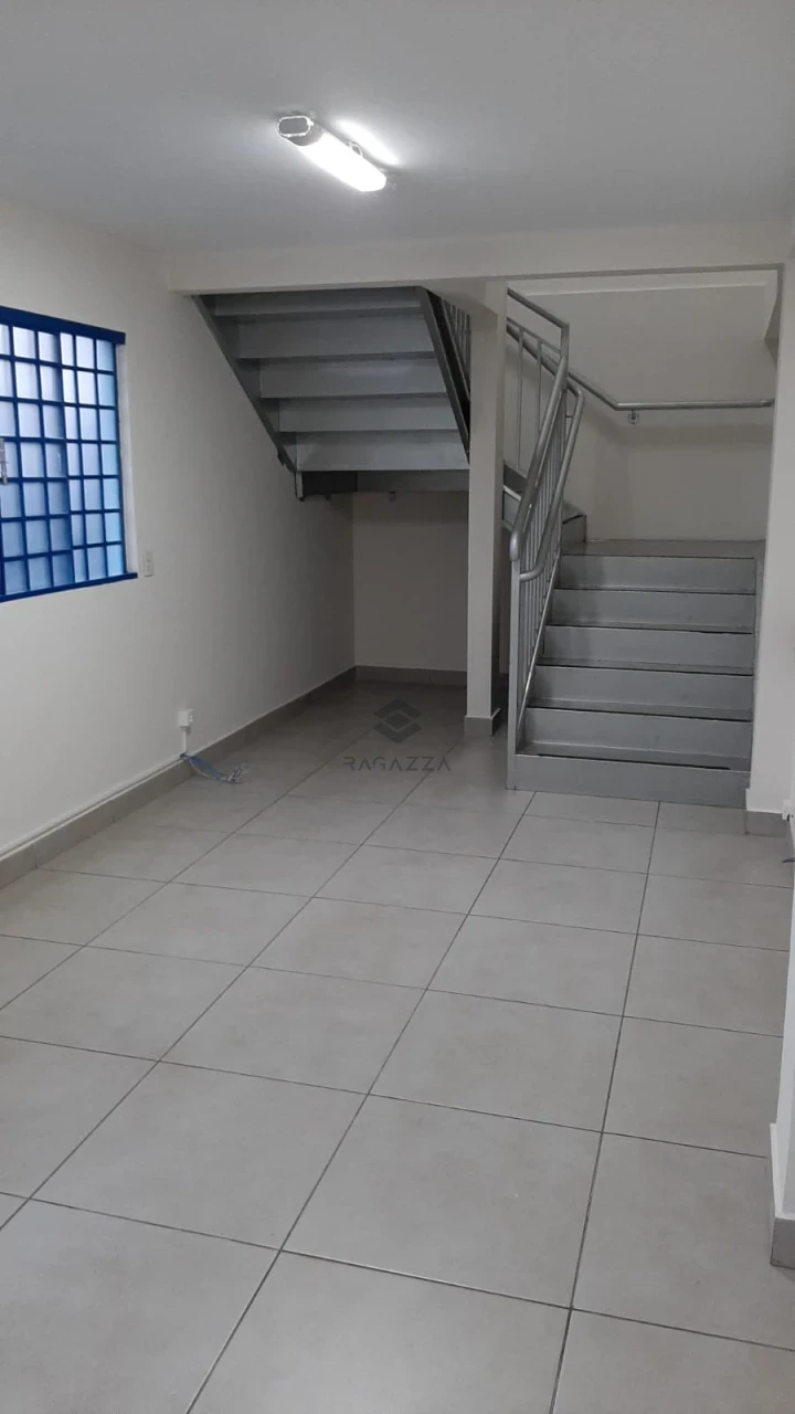 Imagens do imóveis BARRACÃO PARA LOCAÇÃO – EXCELENTE ESTRUTURA