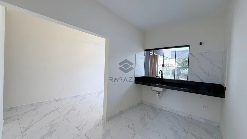Imagens do imóveis Casa Moderna e Sofisticada à Venda