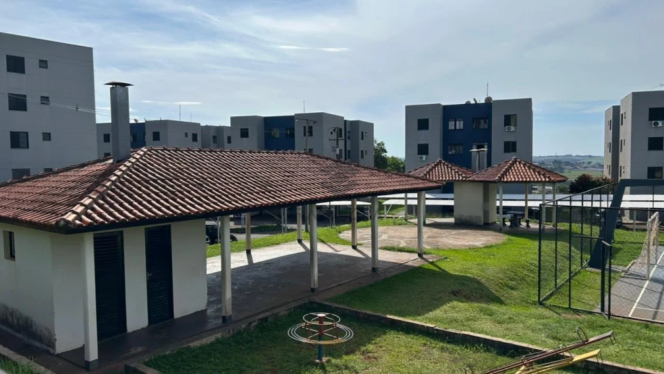 Apartamento à venda – Cidade Industrial II