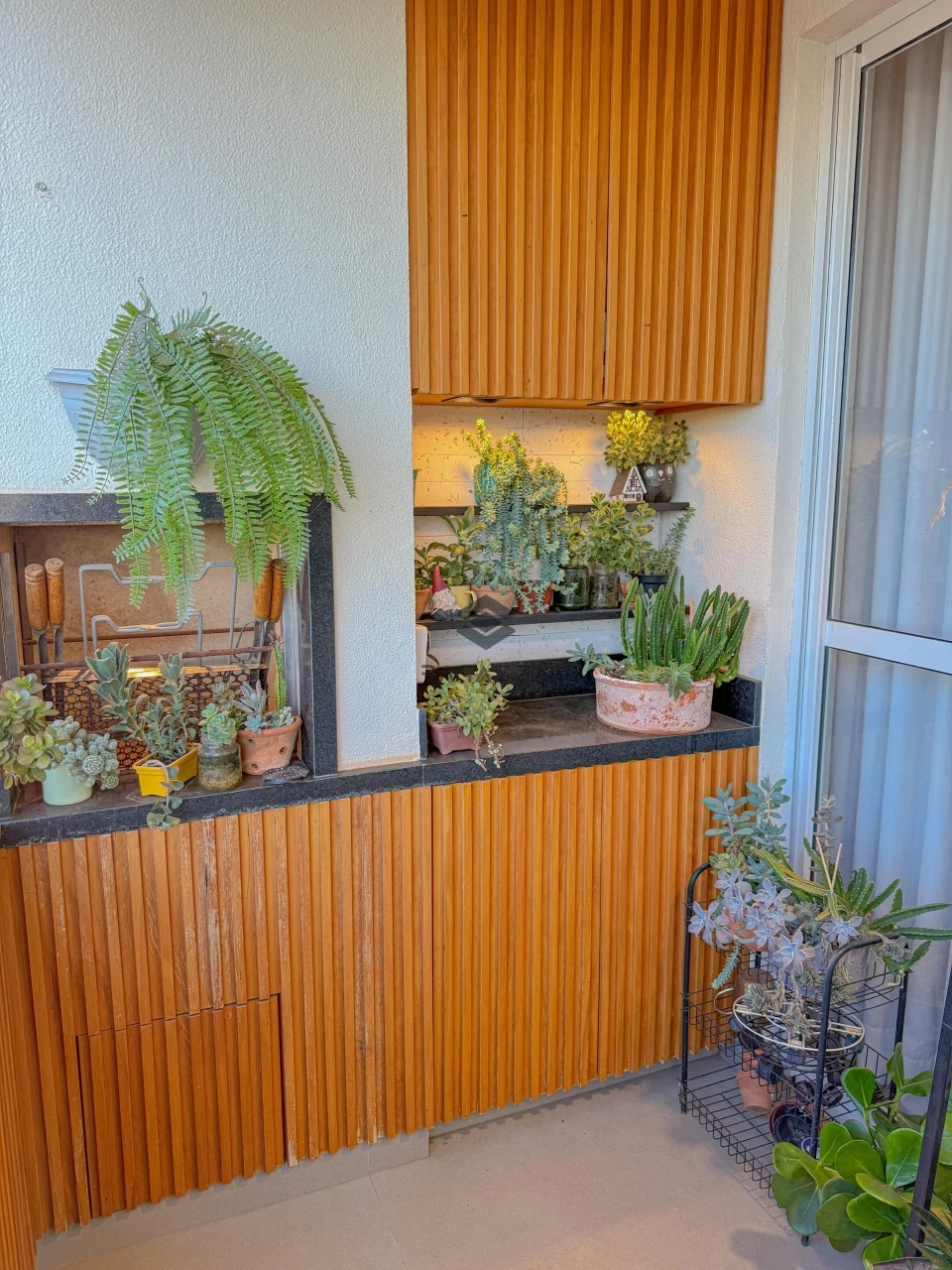 Imagens do imóveis Apartamento semimobiliado à venda – Solar Mirador
