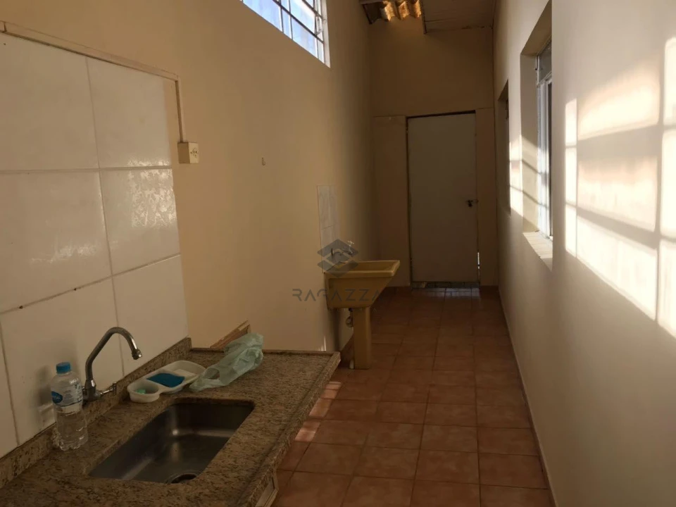 Imagens do imóveis Salão Comercial para Locação próximo ao Centro de Londrina