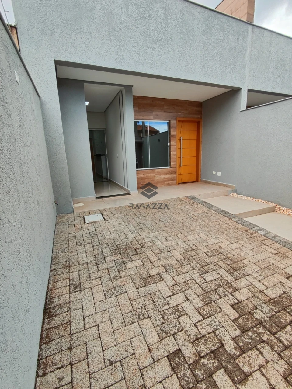 Imagens do imóveis Casa para locação e venda – Zona Leste de Londrina