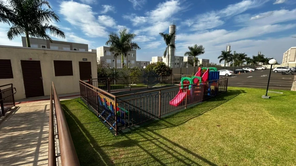 Apartamento semimobiliado à venda – Condomínio Laguna di Córdoba