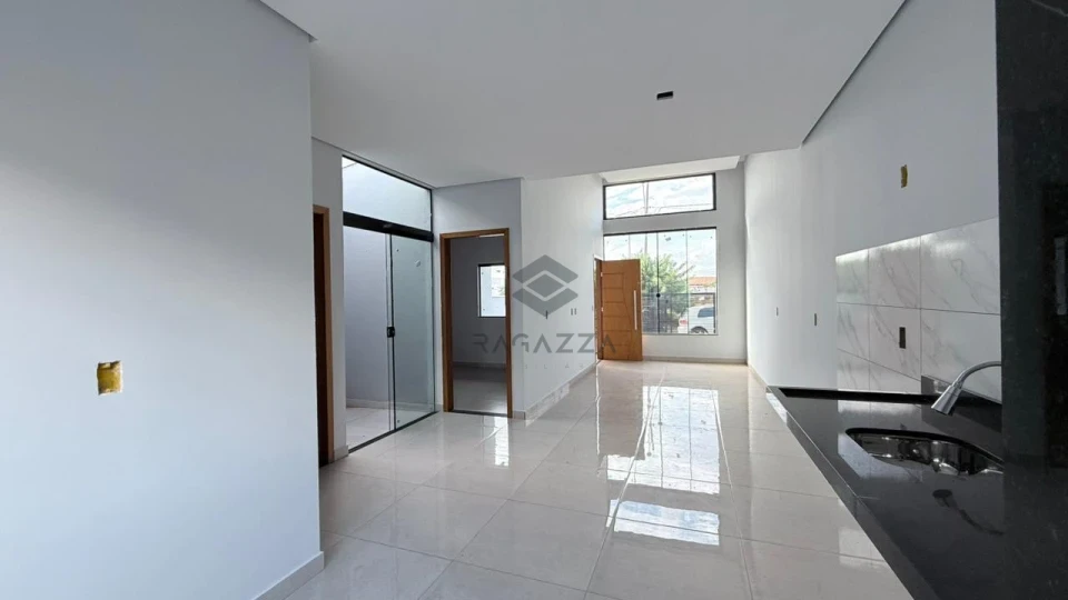 Casa geminada à venda – Jardim Verona