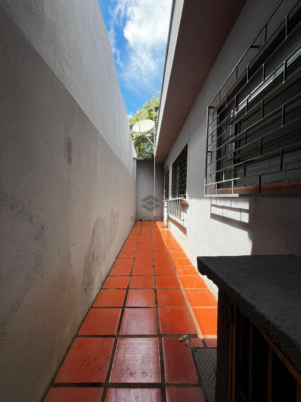 CASA PARA LOCAÇÃO NO BAIRRO WALDEMAR HAUER