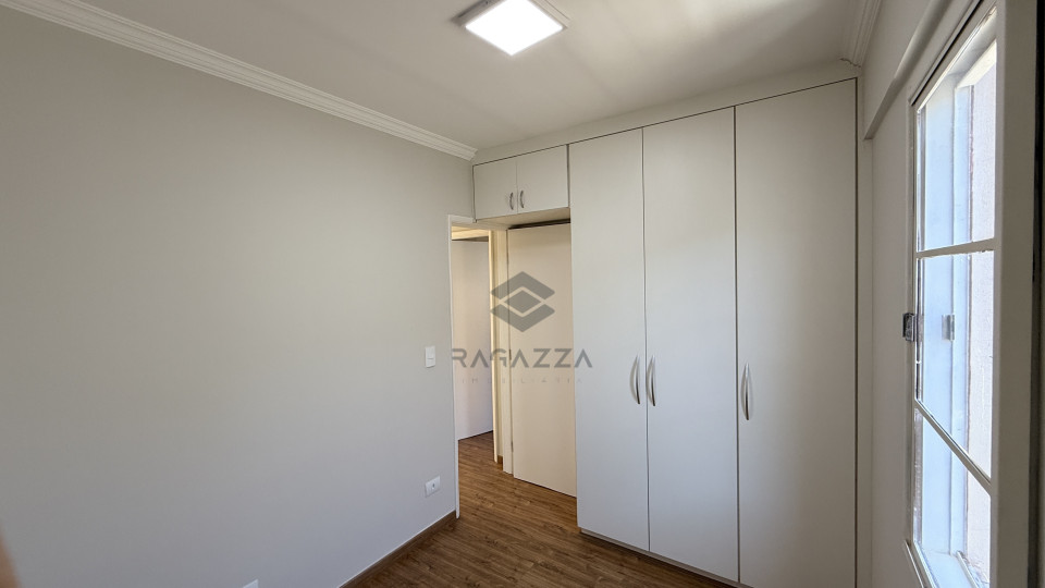 Apartamento à venda no Edifício Marajuara, Londrina, PR