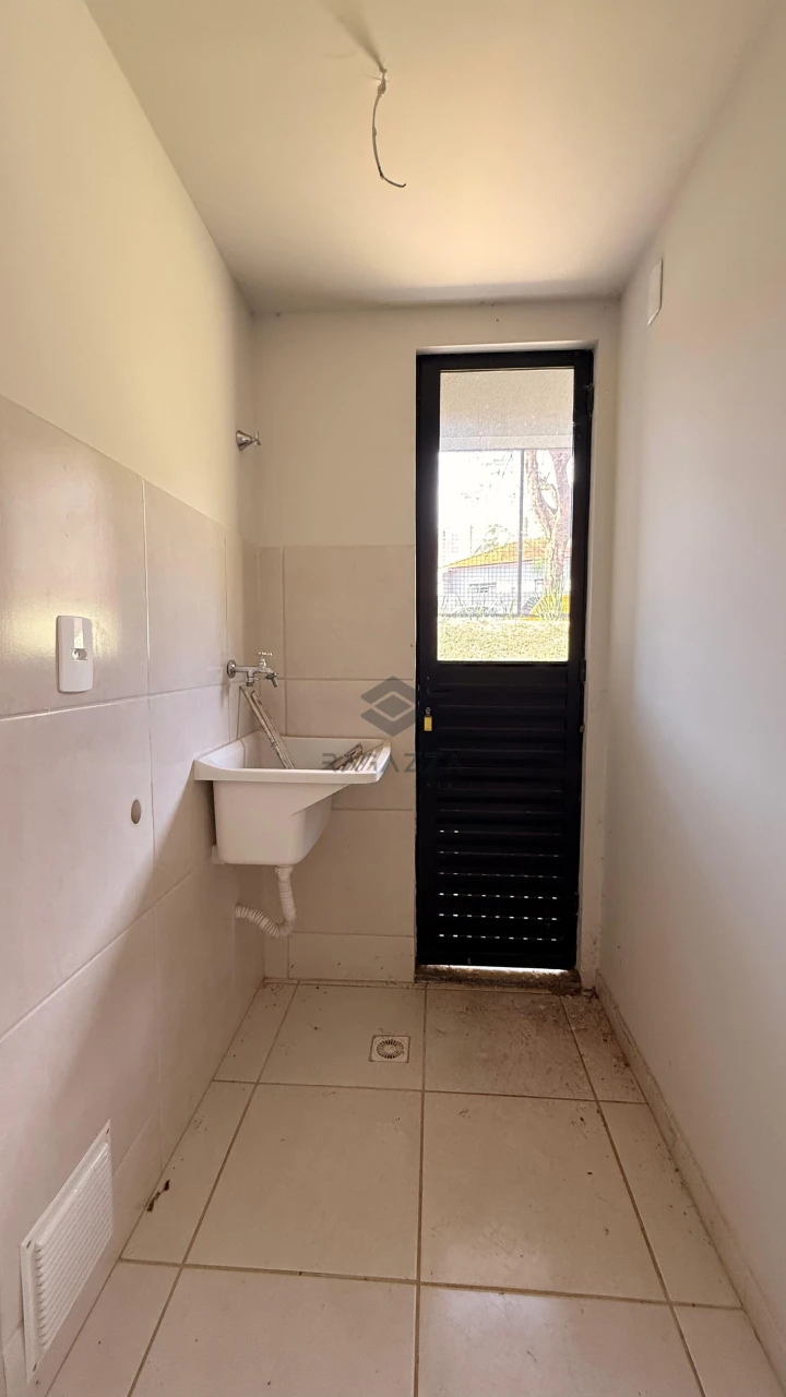 Apartamento à Venda em Cambé no Condomínio Vittace