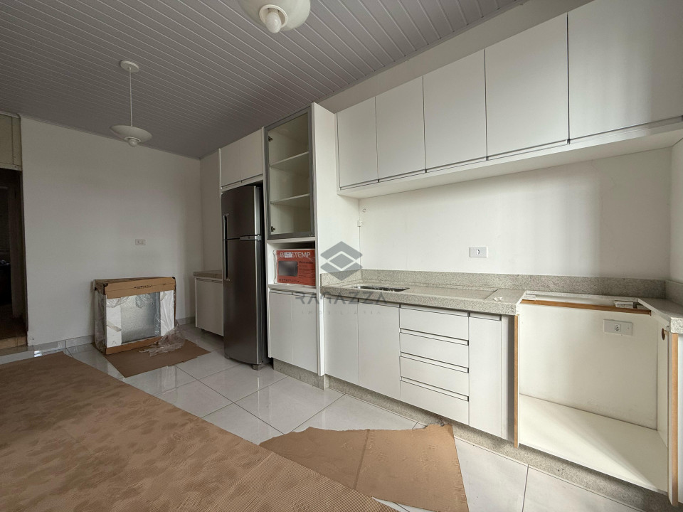 Casa à venda na região Oeste de Londrina