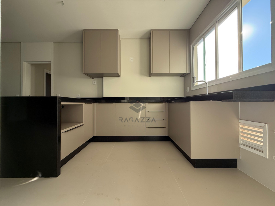 Imagens do imóveis Apartamento Novo de Alto Padrão no Centro de Cambé