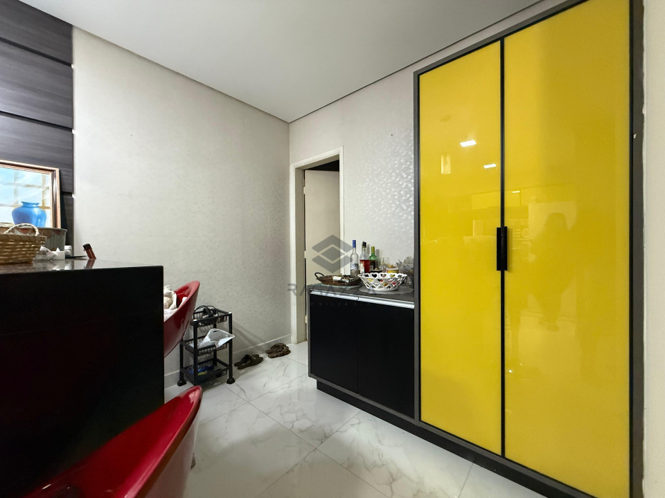 Casa à Venda – Jardim São Tomás, Zona Oeste de Londrina