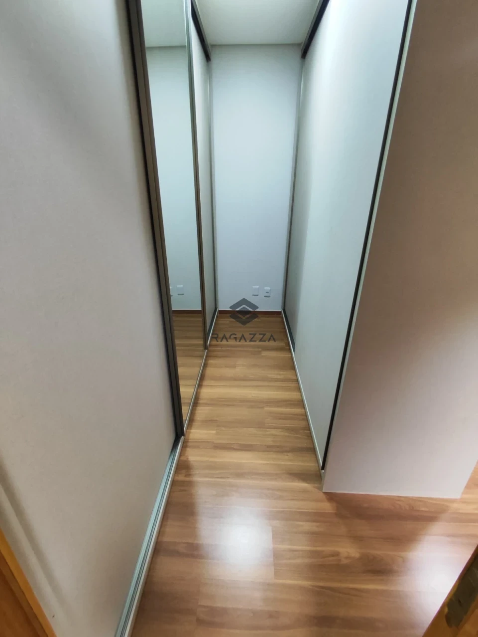 Imagens do imóveis Casa para locação e venda – Zona Leste de Londrina