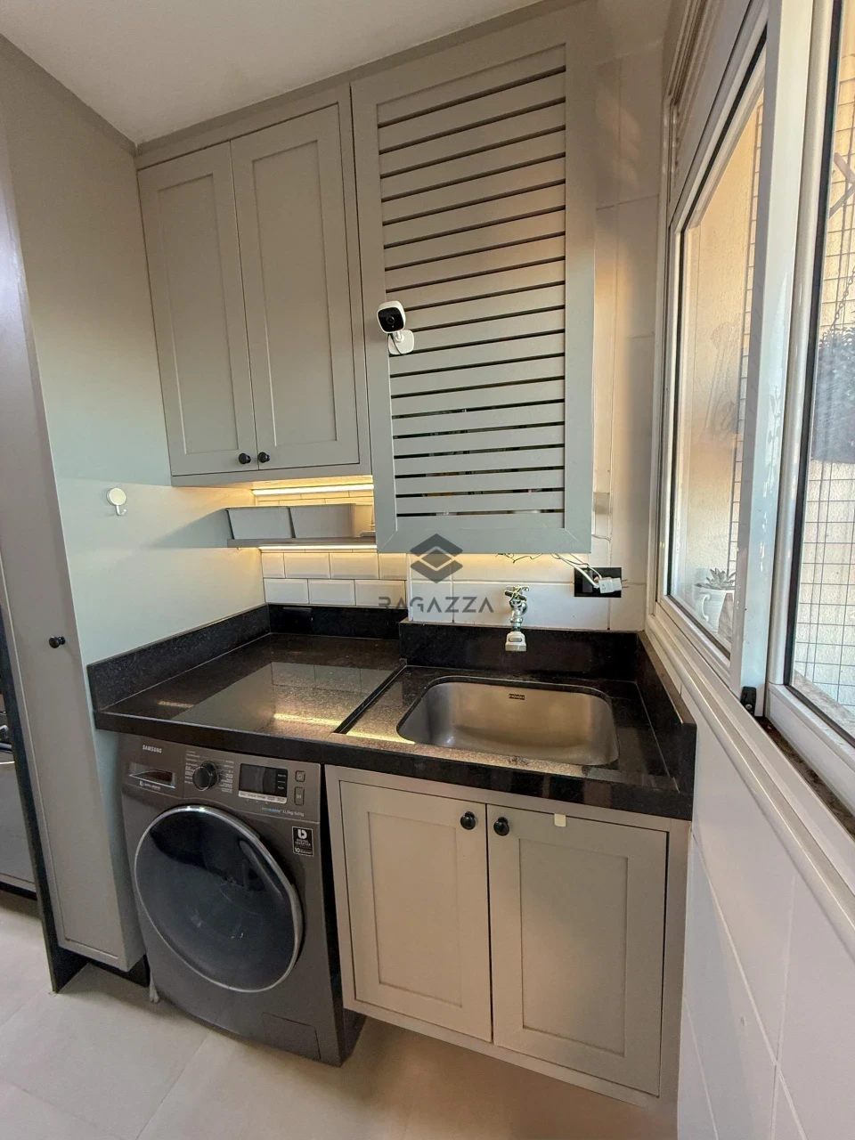 Imagens do imóveis Apartamento semimobiliado à venda – Solar Mirador