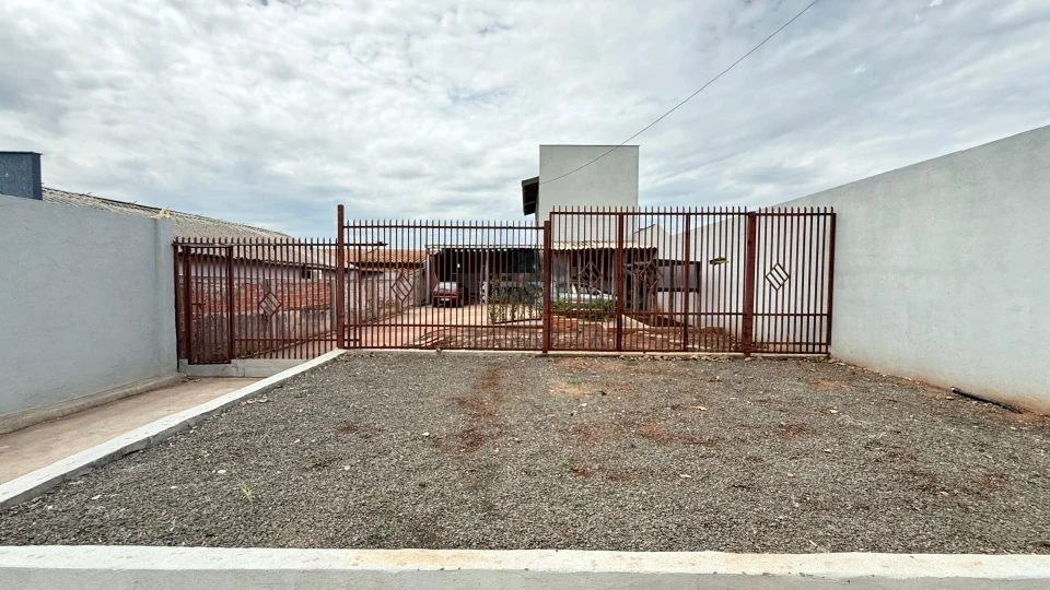 Imagens do imóveis Casa comercial e residencial à venda – Jd. Tókio