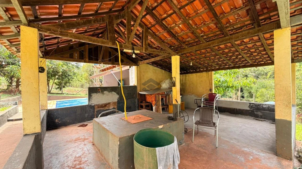 Imagens do imóveis CHÁCARA À VENDA EM LONDRINA