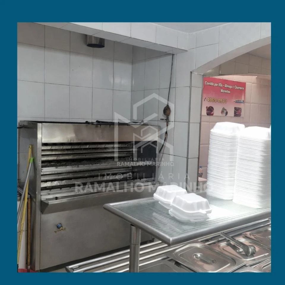 Imagens do imóveis Casa com salão comercial