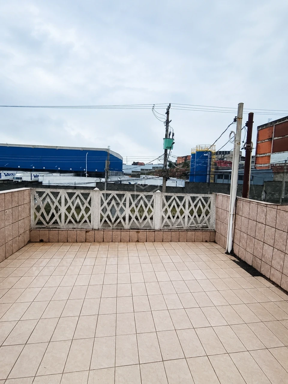 Imagens do imóveis Sobrado amarelo Santa Lídia