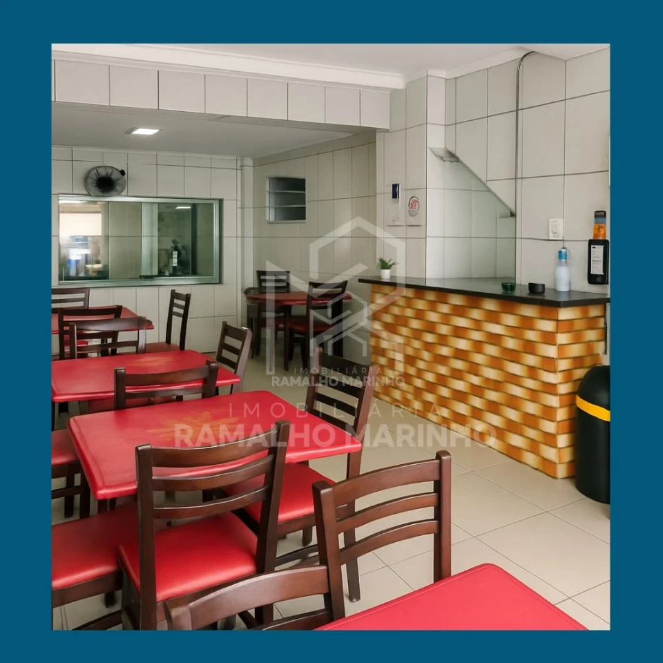 Imagens do imóveis Casa com salão comercial